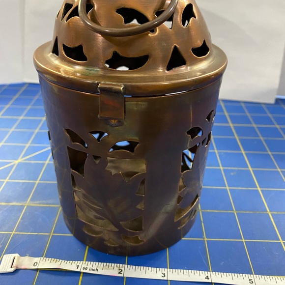 Thanksgiving Decor Copper Tealight Lantern - Picture 5 of 6